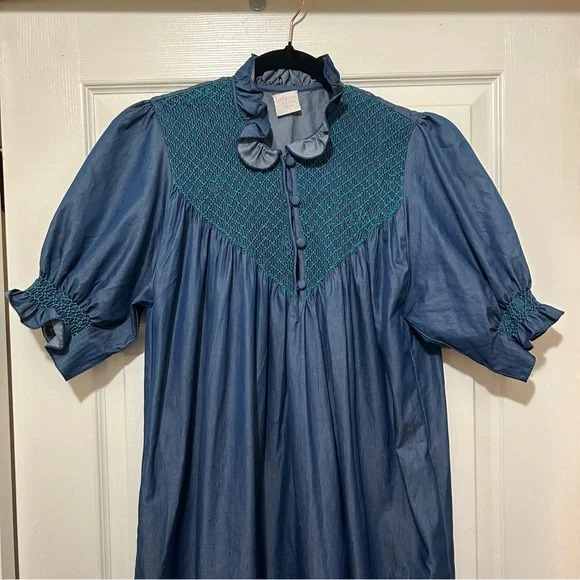 Loretta Caponi Elegant Blue Maxi Dress MockNeck Ruffle Designer Quiet Luxury Med - Picture 3 of 14